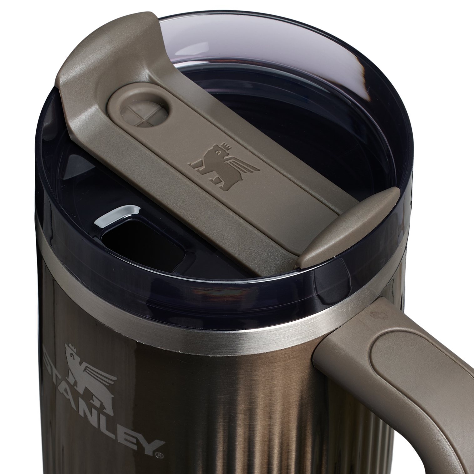 Web_PNG_Square-TheQuencherFlutedTextureTumbler30OZ-GunmetalShine-LidDetail.png